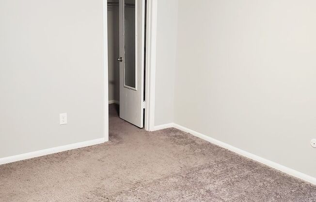 1 bed, 1 bath, 671 sqft, $1,050, Unit 3701-3B