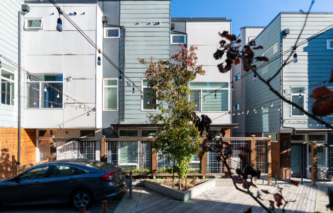 122 B 20 AVE
