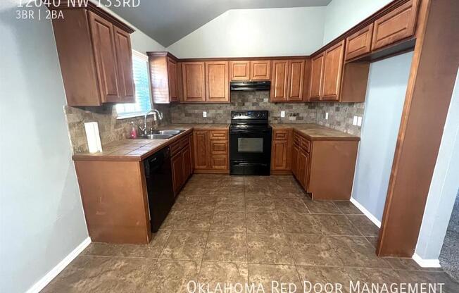 12040 NW 133 TER