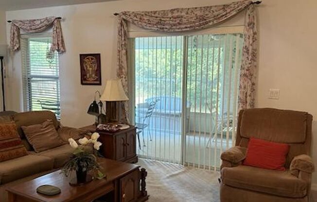 3 beds, 2 baths, $2,100