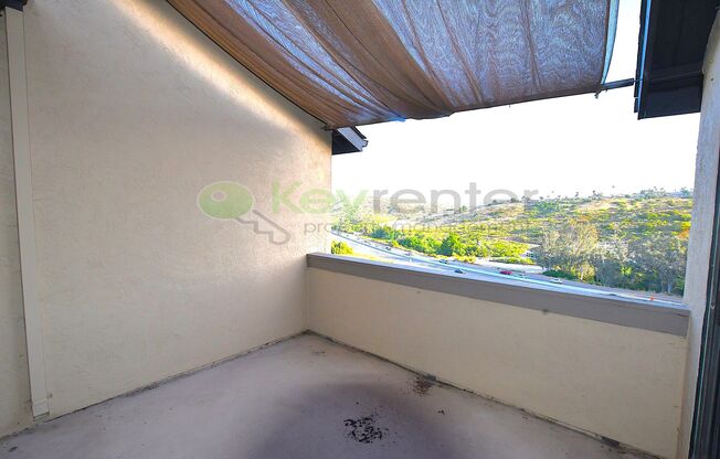 La Mesa | Rancho San Diego | End unit Condo | Open View