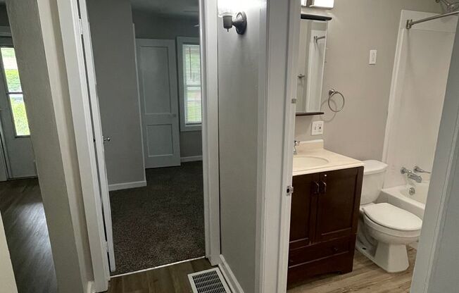 Remodeled 2 Bedroom Home Available NOW