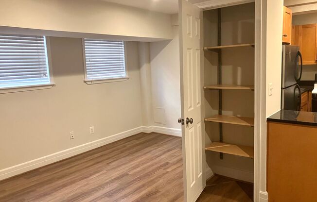 2 beds, 1 bath, 742 sqft, $2,500, Unit 114