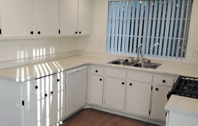 LJ Enterprises 13383- 13411 Edwards