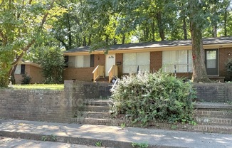 628 CAMROSE DR