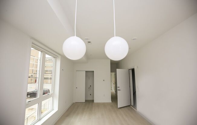 1 bed, 1 bath, 650 sqft, $1,620, Unit 1244 - C