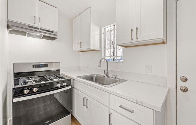 150 3/4 N INDIANA ST