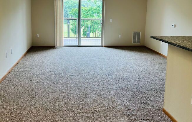 1 bed, 1 bath, 841 sqft, $1,535, Unit 5001-208