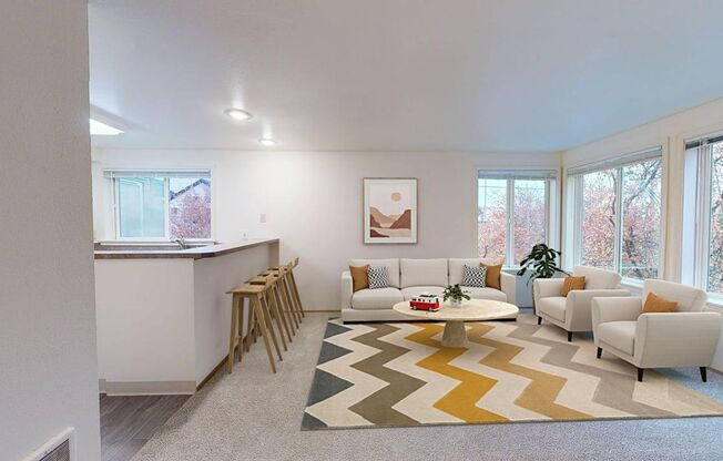 4459-UPPER FREMONT CLOSE TO WOODLAND PARK ZOO