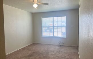 2 beds, 1.5 baths, 950 sqft, $845, Unit Unit B