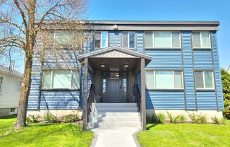 1013 E Sharp Ave
