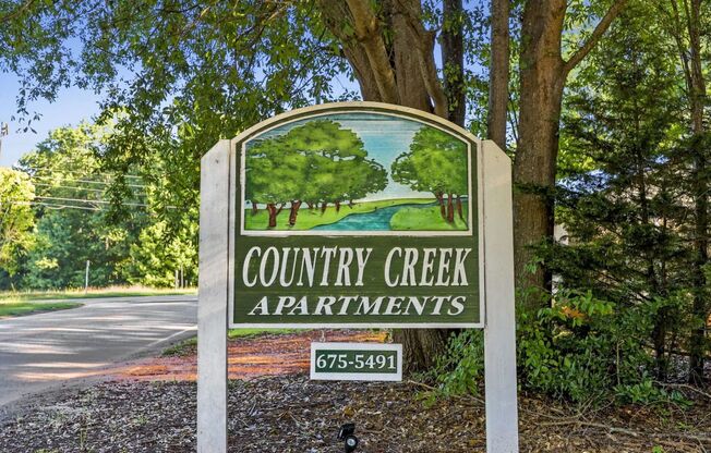 Discover Your New Home at Country Creek Apartments!