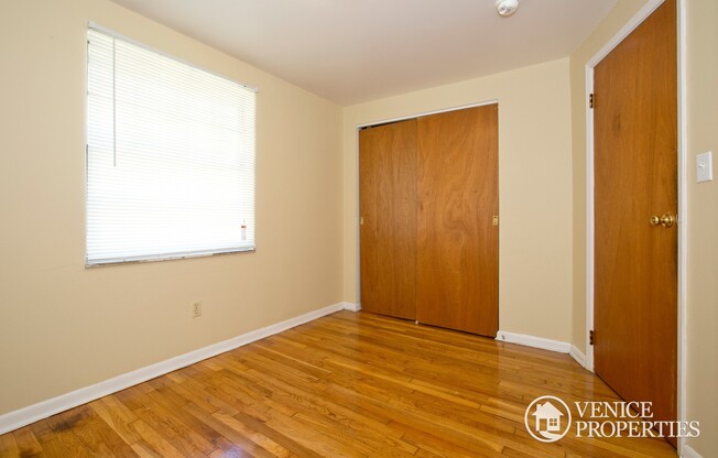 3 beds, 2 baths, $1,445, Unit 1659 N 4th Unit B