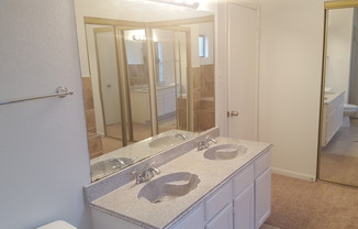 2 beds, 2 baths, $1,575