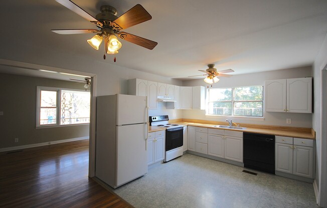 Updated Move In Ready 3 Bedroom in Red Bank!