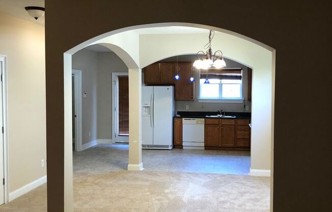 Lovely 3 bedroom town home in Recency Park