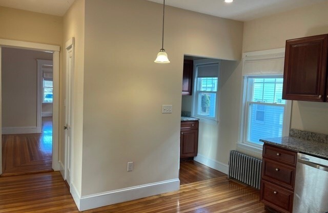 100 LANGDON AVE