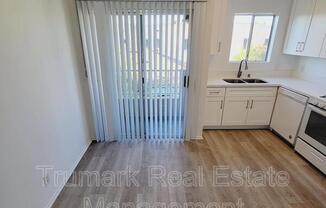 1041 Allen Ave.
