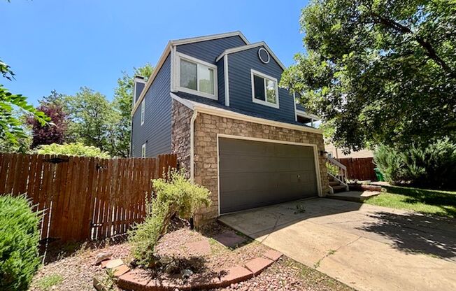Stratford Lake 4-Level