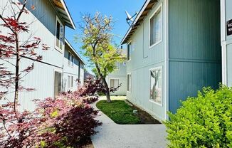 4606 Neil Road unit 190