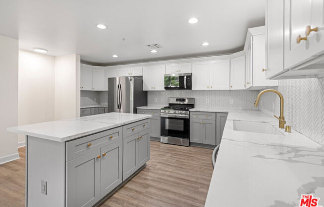 2 beds, 2 baths, 1,337 sqft, $5,000, Unit 316