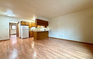 1802-1820 NE Schuyler St.