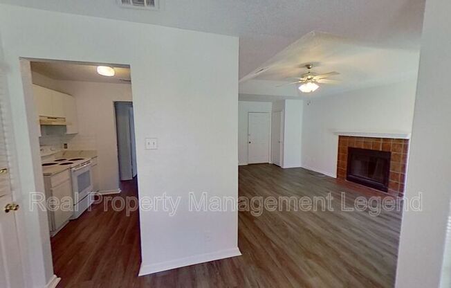 5635 HEARTHWOOD CT
