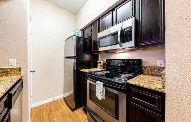 stainless steel appliances in austin texas apartments