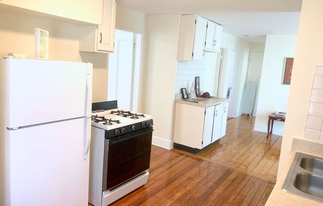 64 Furnace St, Apartment 3B