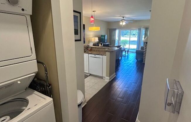 2 beds, 2 baths, $1,800