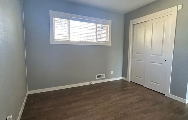 3 beds, 1 bath, $1,950