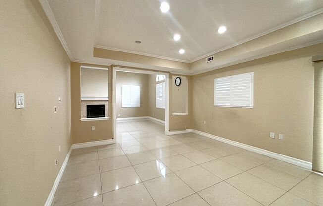 Bright & Updated 4-Bedroom Home in Northgate Neighborhood, Fremont