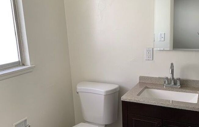 1 bed, 1 bath, $1,925, Unit 14