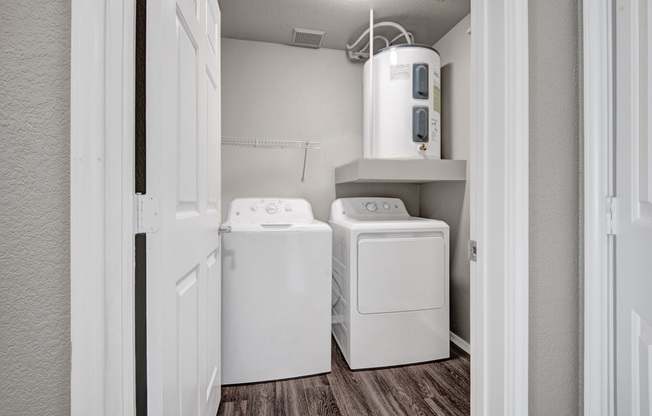 Washer and Dryer | The Catherine Townhomes in Scottsdale