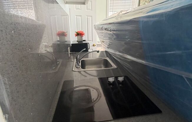 Studio, 1 bath, 220 sqft, $1,145.83, Unit 108