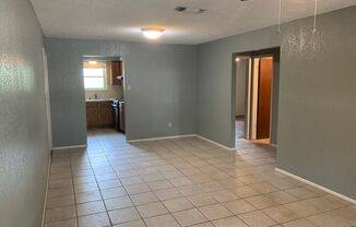 2 beds, 1 bath, $1,365