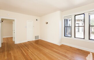 4036.5 N. Ashland, Unit 3S