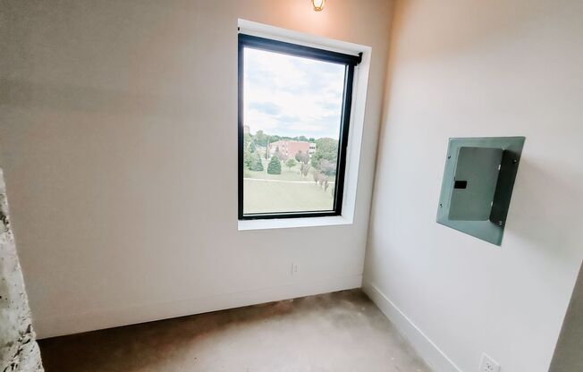 Studio, 1 bath, 465 sqft, $975, Unit D203