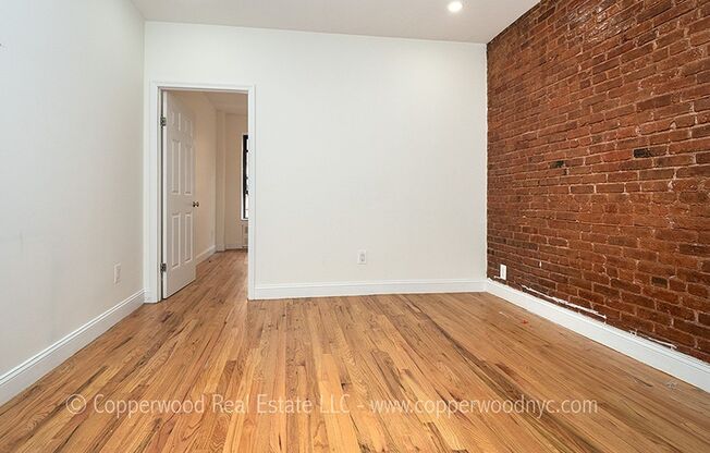 172 East 82nd St