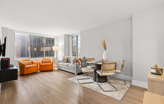 234 E 47 ST