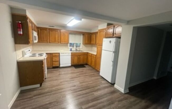 452 E Hancock St