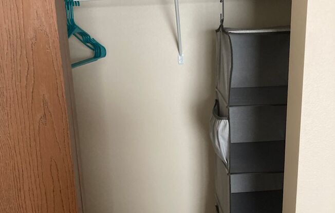 1 bed, 1 bath, 803 sqft, $1,425, Unit 1308