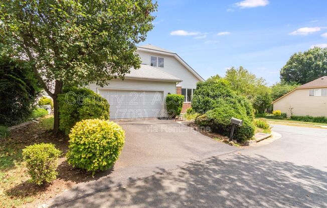 4572 SHETLAND GRN RD