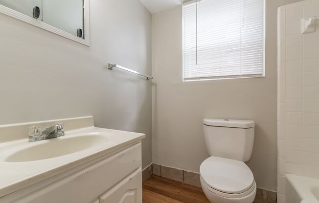 1 bed, 1 bath, 750 sqft, $1,110, Unit B-02