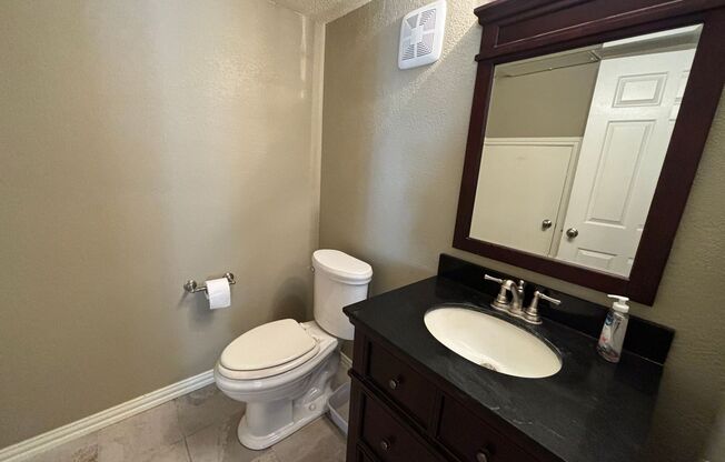 2 beds, 1.5 baths, $1,300, Unit #519