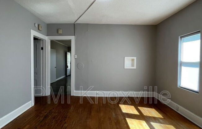 3089 WASHINGTON PIKE