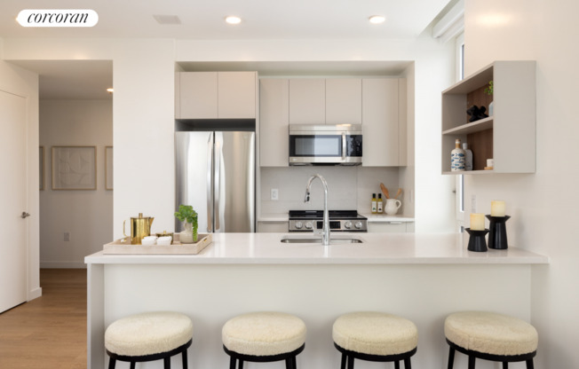 2 beds, 2 baths, $4,700, Unit 312