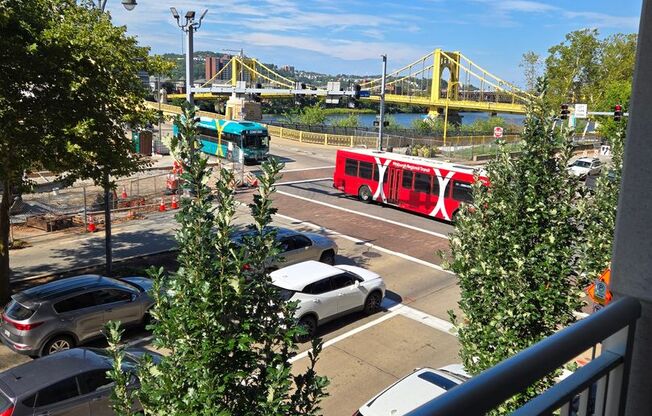 1 bed, 1 bath, 995 sqft, $1,850, Unit 202