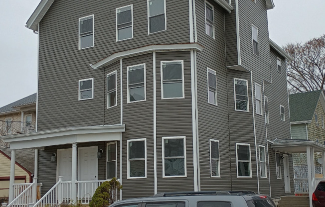 33 COLE ST