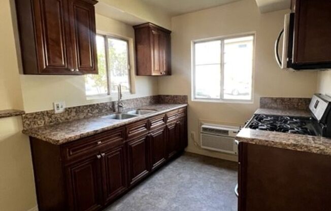 1 bed, 1 bath, $1,950